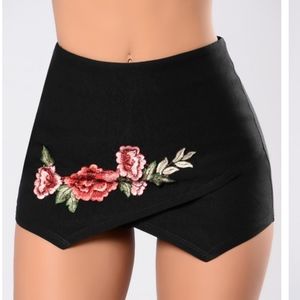 Fashion Nova Black Skort